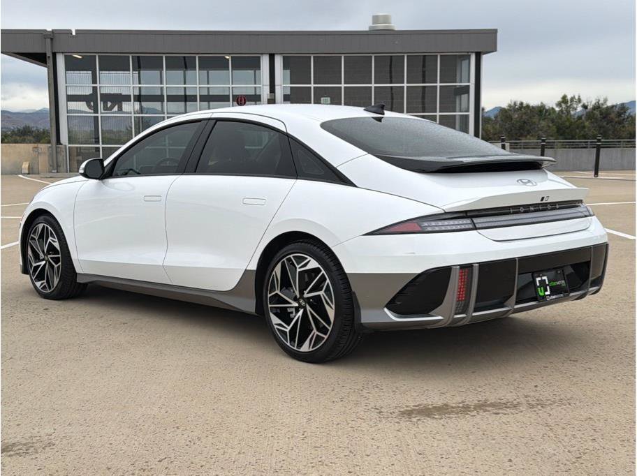 Used 2023 Hyundai Ioniq 6 SEL AWD/4WD image 6