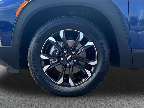 Used 2023 Chevrolet TrailBlazer LT FWD image 27