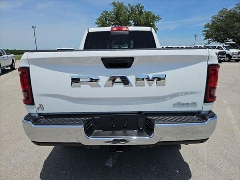 New 2026 RAM 2500 Tradesman AWD/4WD image 36