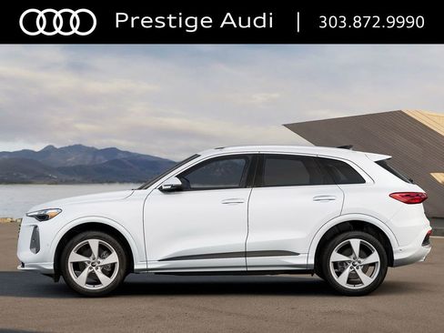 Used 2025 Audi Q5 Premium w/ Premium Plus AWD/4WD image 31