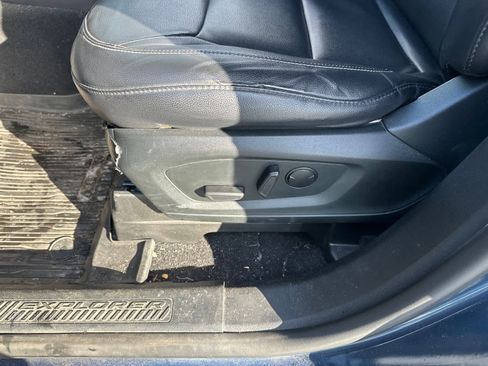 Certified 2020 Ford Explorer XLT w/ Equipment Group 202A image 26