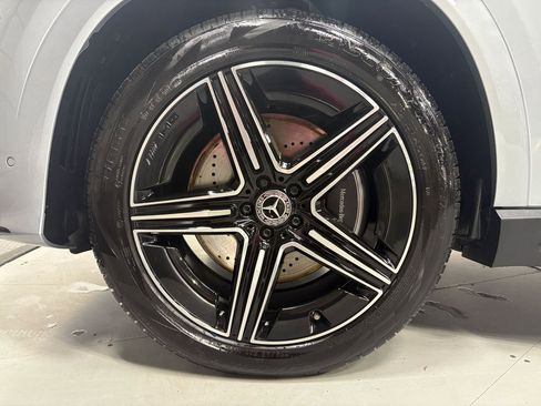Certified 2025 Mercedes-Benz GLE 450e 4MATIC image 36
