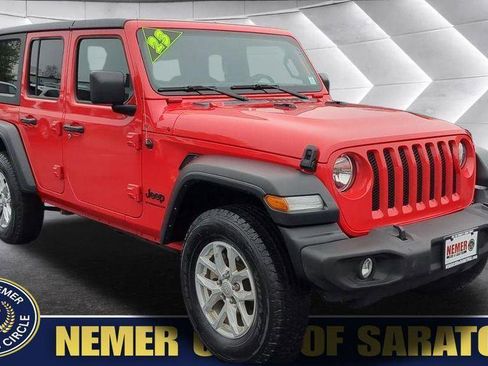 Used 2023 Jeep Wrangler Unlimited Sport AWD/4WD image 5