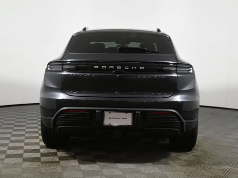 Used 2026 Porsche Macan 4 Electric AWD/4WD image 6