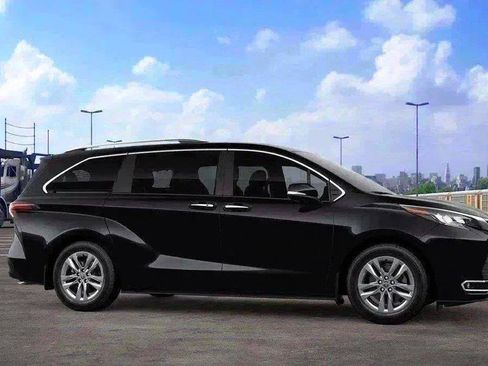 New 2026 Toyota Sienna Limited AWD/4WD image 87