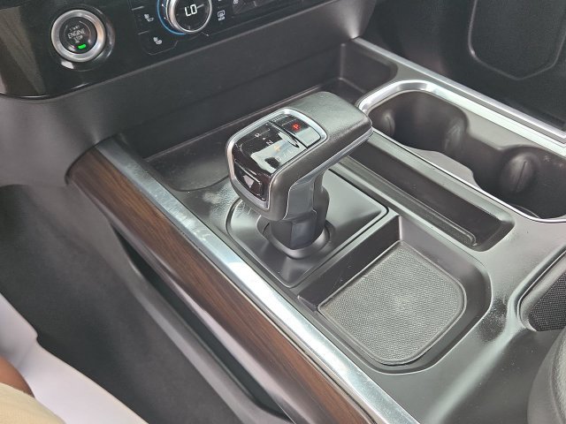 Used 2023 GMC Sierra 1500 SLT AWD/4WD image 19