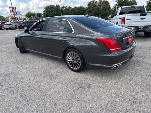 Used 2018 Genesis G90 3.3T Premium image 22