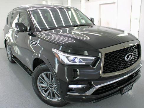 Used 2021 INFINITI QX80 Luxe w/ All-Season Package RWD image 29