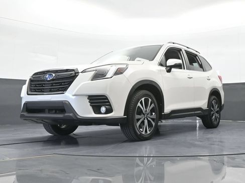 Used 2022 Subaru Forester Limited AWD/4WD image 54