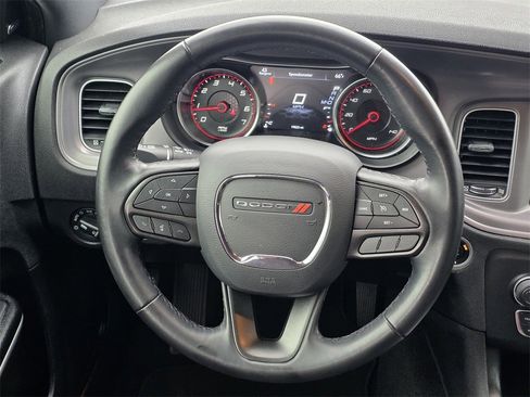 Used 2023 Dodge Charger SXT image 21
