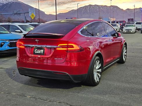 Used 2020 Tesla Model X Performance image 3