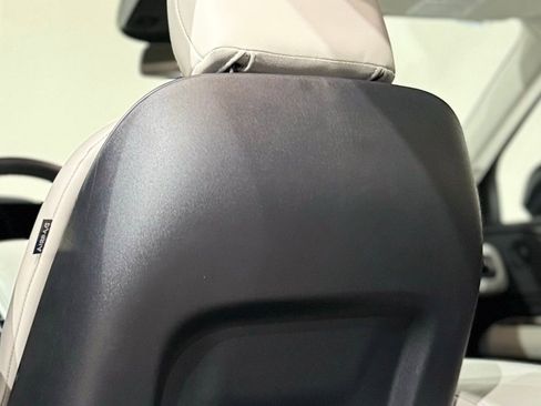 New 2026 Lincoln Aviator AWD image 59