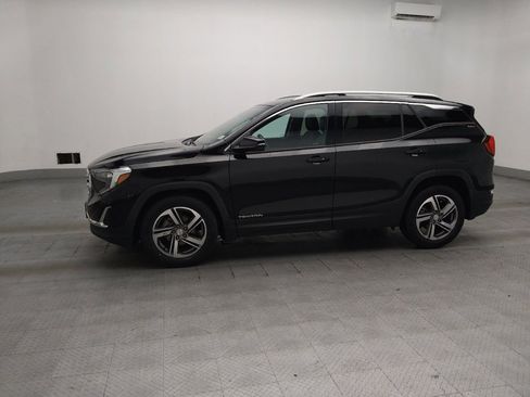 Used 2020 GMC Terrain SLT FWD image 2