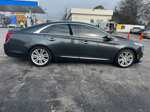 Used 2019 Cadillac XTS Luxury image 6