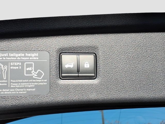 Certified 2023 INFINITI QX50 Luxe FWD image 29
