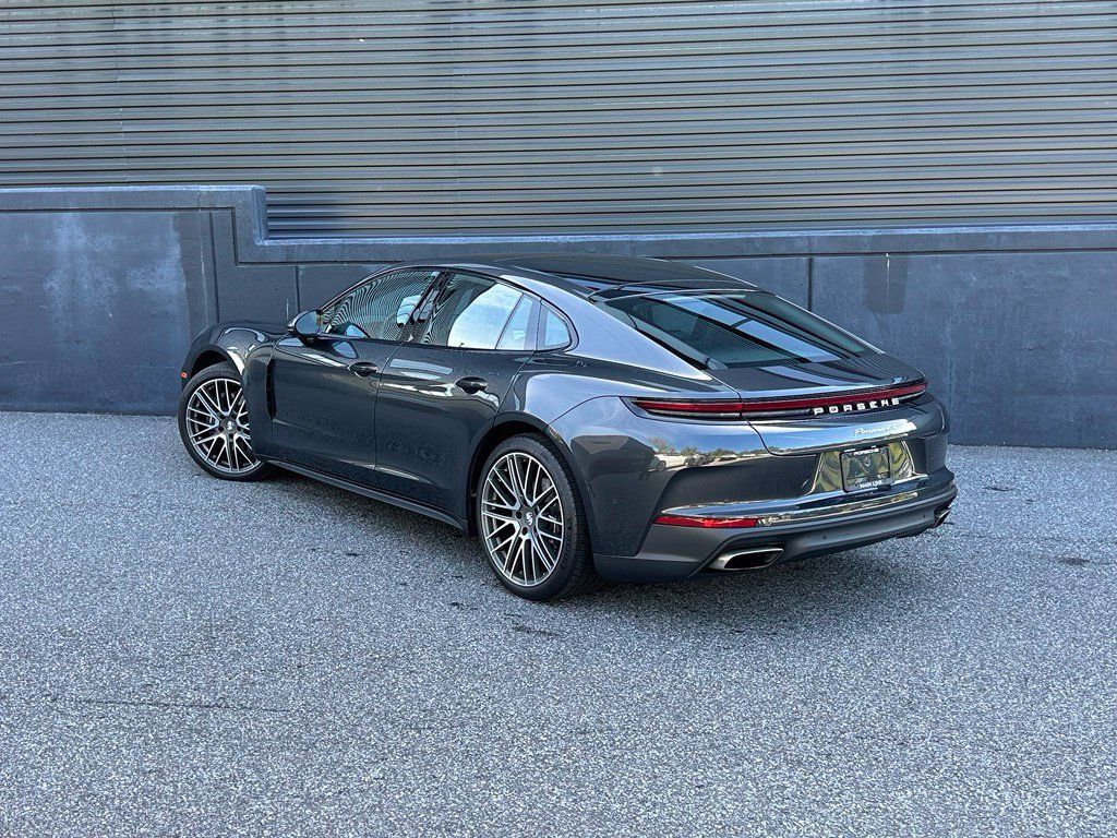 Certified 2026 Porsche Panamera 4 AWD/4WD image 3