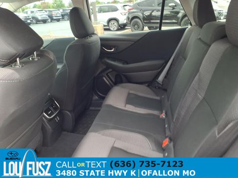 Used 2025 Subaru Outback Premium w/ Popular Package #1A AWD/4WD image 24