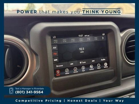 Used 2023 Jeep Wrangler Sport S image 19