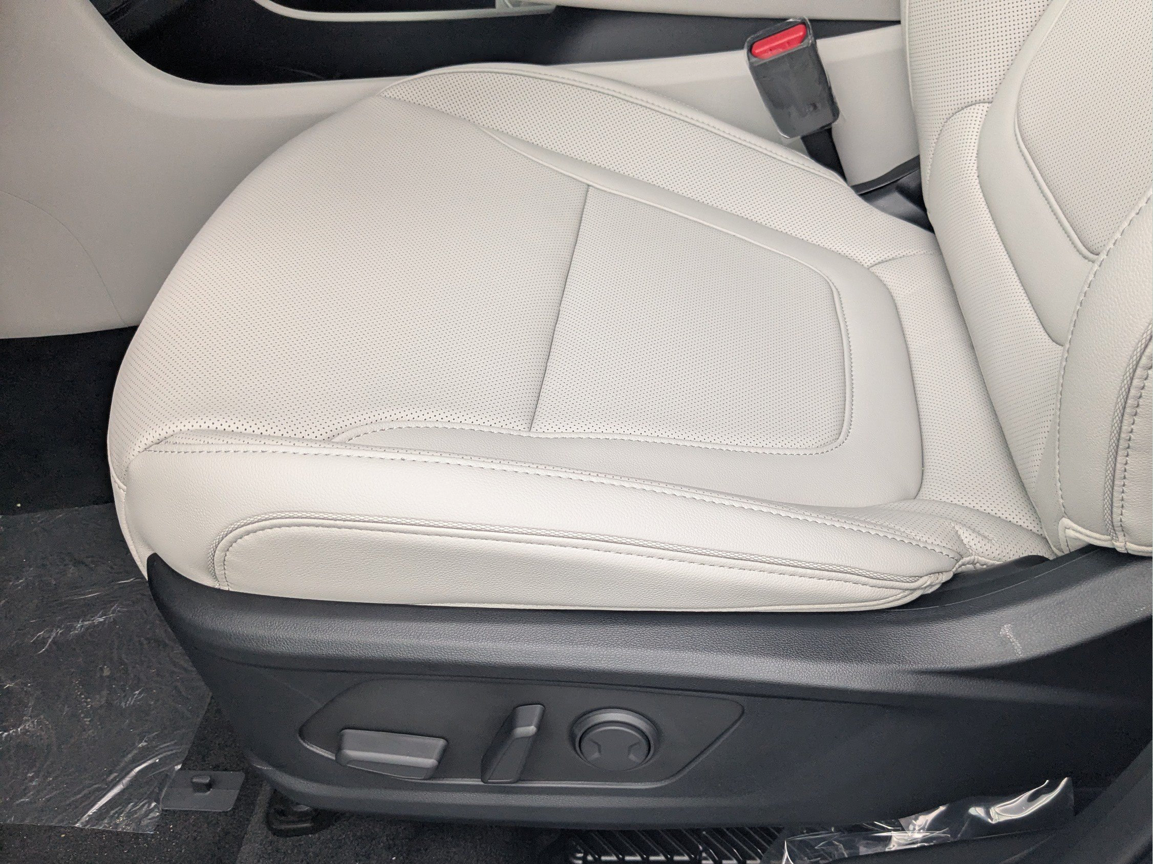 New 2026 Hyundai Tucson Limited FWD image 21