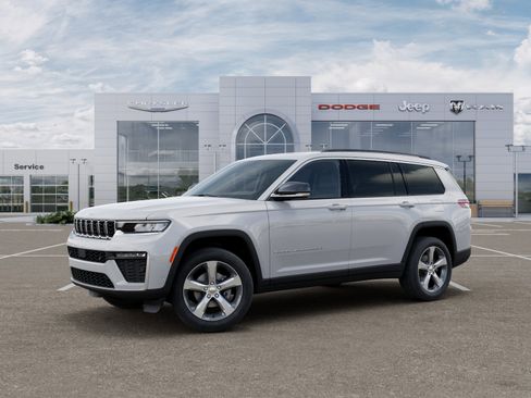 New 2026 Jeep Grand Cherokee L Limited w/ Luxury Tech Group II AWD/4WD image 28