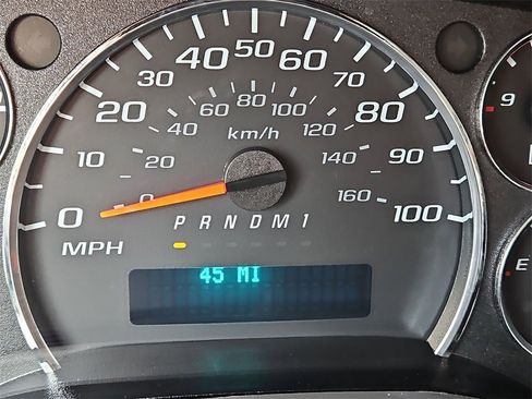 New 2025 Chevrolet Express 3500 Extended w/ Driver Convenience Package image 12