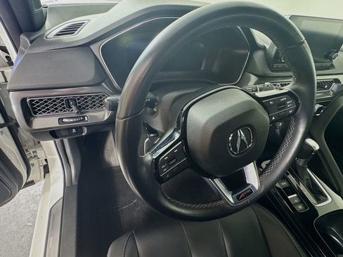 Used 2023 Acura Integra A-Spec image 11