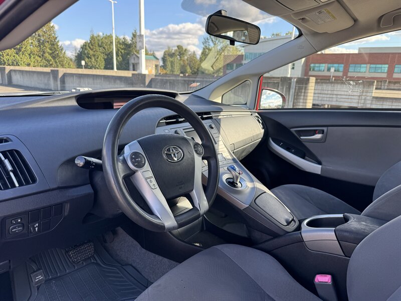 Used 2012 Toyota Prius Two FWD image 10