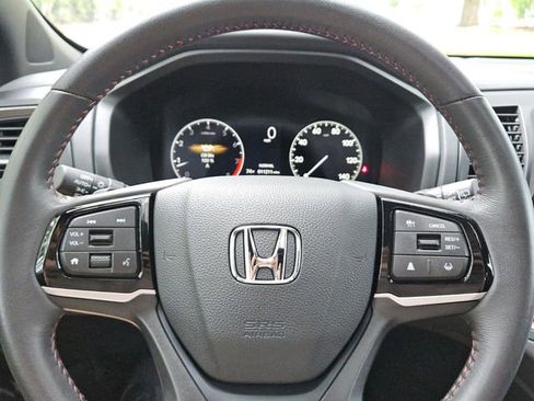 Certified 2025 Honda Odyssey Sport-L image 21