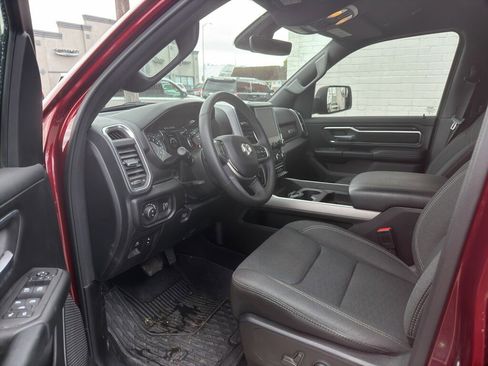 Used 2025 RAM 1500 Big Horn AWD/4WD image 12