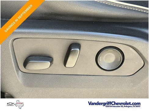 Used 2021 GMC Yukon XL SLT w/ SLT Premium Package RWD image 27