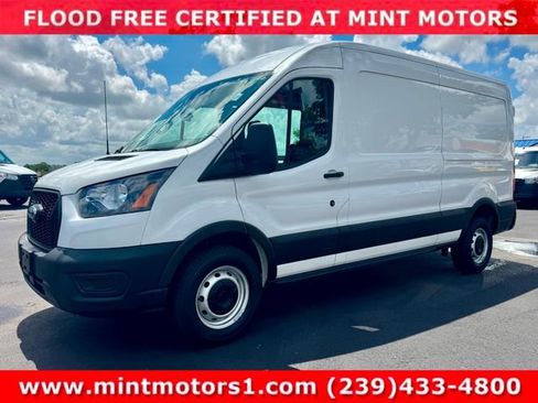 Used 2023 Ford Transit 250 Medium Roof w/ Load Area Protection Package RWD image 4