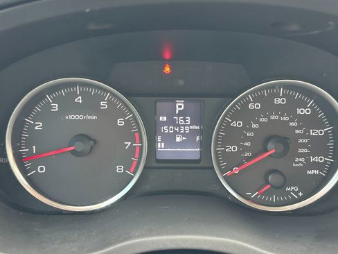 Used 2013 Subaru Crosstrek 2.0i Limited w/ Kicker Audio Upgrade Pkg 3 image 8