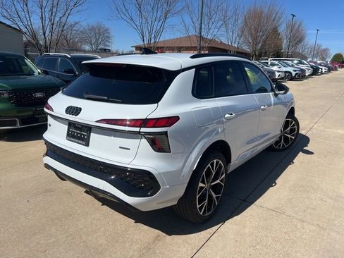 New 2026 Audi Q3 quattro 2.0T image 6