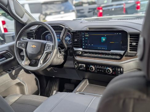 Used 2025 Chevrolet Silverado 2500 LT w/ All Star Edition image 16