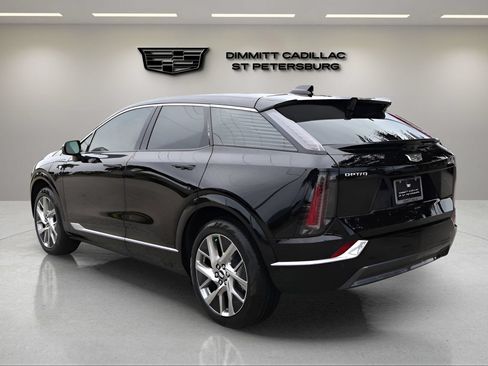 New 2026 Cadillac Optiq Luxury 1 RWD image 3