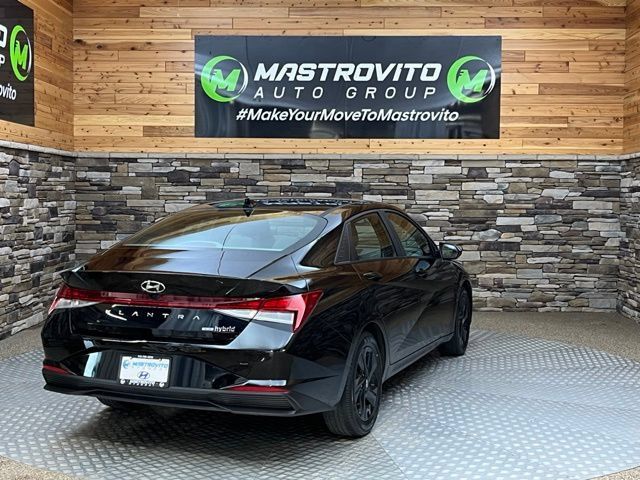 Certified 2023 Hyundai Elantra Blue FWD image 10