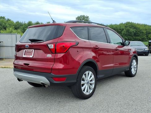 Used 2019 Ford Escape SEL FWD image 3
