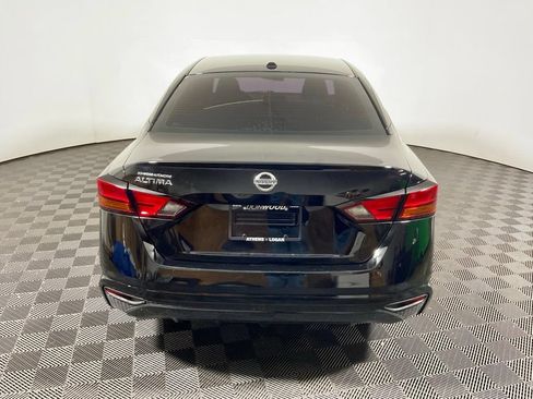 Used 2020 Nissan Altima 2.5 S FWD image 13