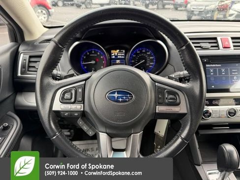Used 2017 Subaru Outback 2.5i Premium AWD/4WD image 20