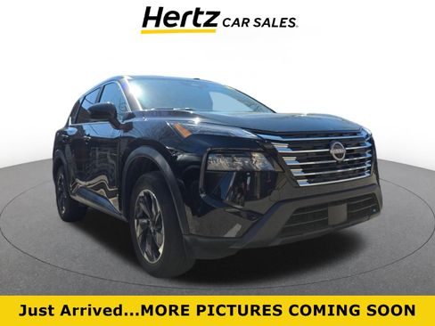 Used 2025 Nissan Rogue SV image 1