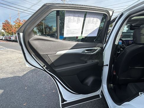 Certified 2025 Buick Envision Avenir image 30