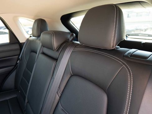 Used 2025 MAZDA CX-5 AWD 2.5 S w/ Preferred Package image 24