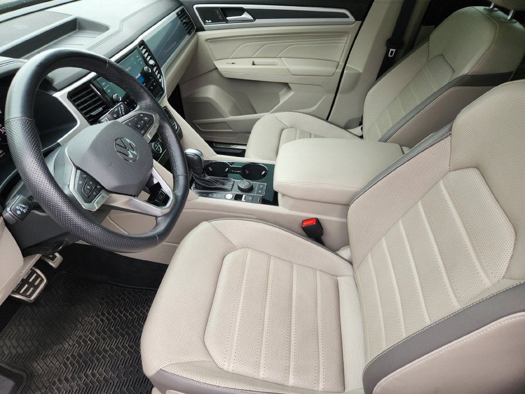 Used 2022 Volkswagen Atlas SEL Premium AWD/4WD image 15