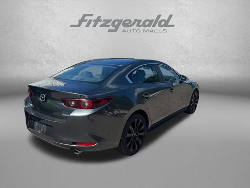 Used 2024 MAZDA MAZDA3 s FWD image 9