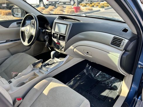 Used 2010 Subaru Impreza 2.5i Premium AWD/4WD image 28