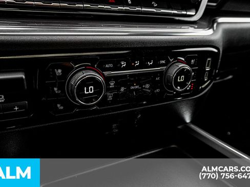 Used 2024 Chevrolet Silverado 3500 High Country image 46