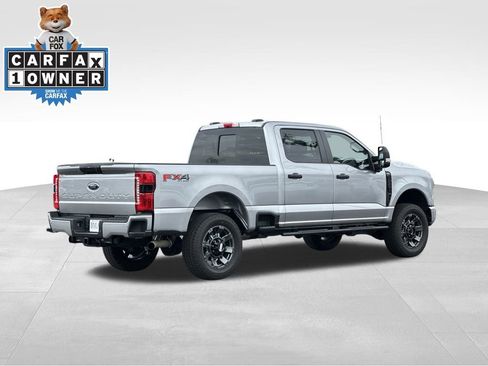 Used 2024 Ford F250 XL w/ STX Appearance Package image 9