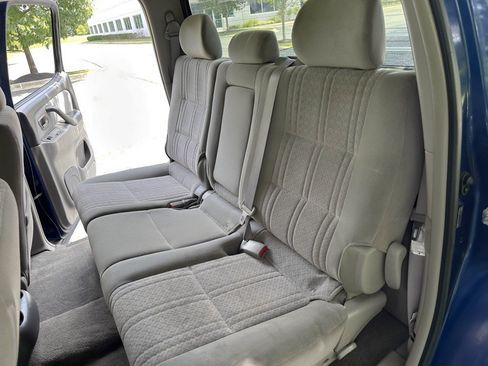 Used 2005 Toyota Tundra SR5 w/ TRD Off-Road Pkg AWD/4WD image 23