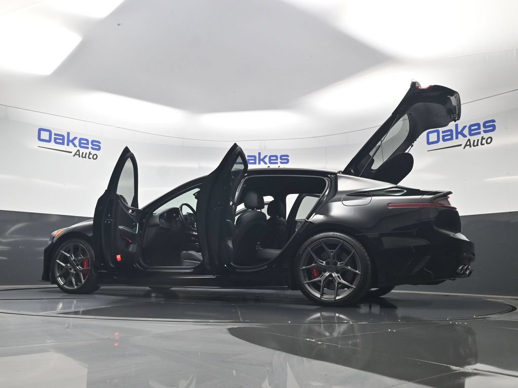 Used 2019 Kia Stinger GT1 AWD/4WD image 62