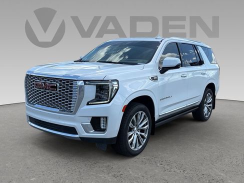 Used 2021 GMC Yukon Denali w/ Denali Ultimate Package AWD/4WD image 26